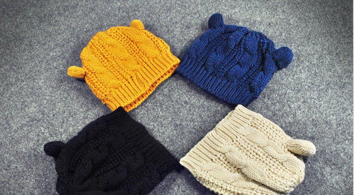 Knitted hat Path of Threads